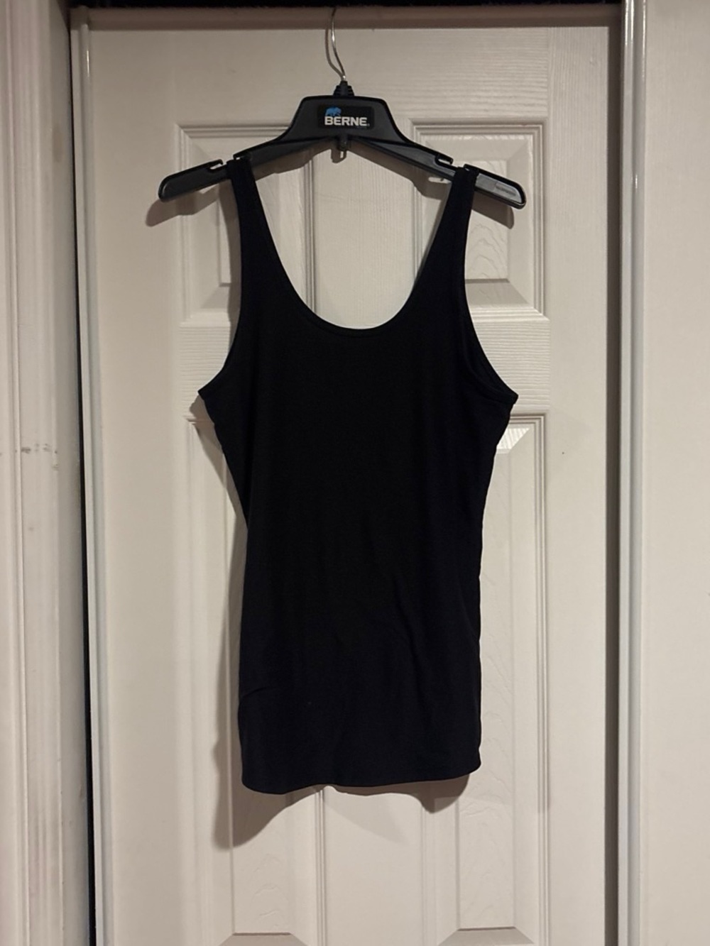 No Boundaries Black Scoop Neck Tank Top